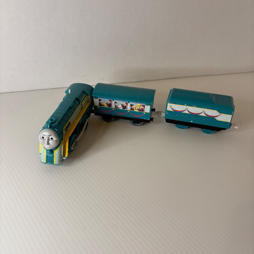 Thomas & Friends Connor TrackMaster Motorized Train Engine Passenger Coach WORKS - Picture 2 of 10